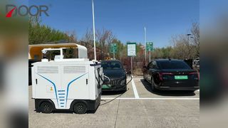 Door Mobilecharging Robot has officially entered the expressway service areasof Jilin Province.